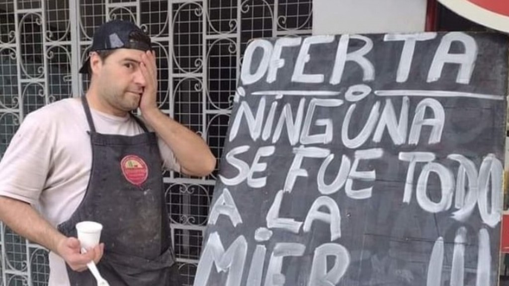 #INSÓLITO | UN CARNICERO BROMEÓ SOBRE LA INFLACIÓN EN SUS CARTELES Y SE HIZO&nbsp;VIRAL