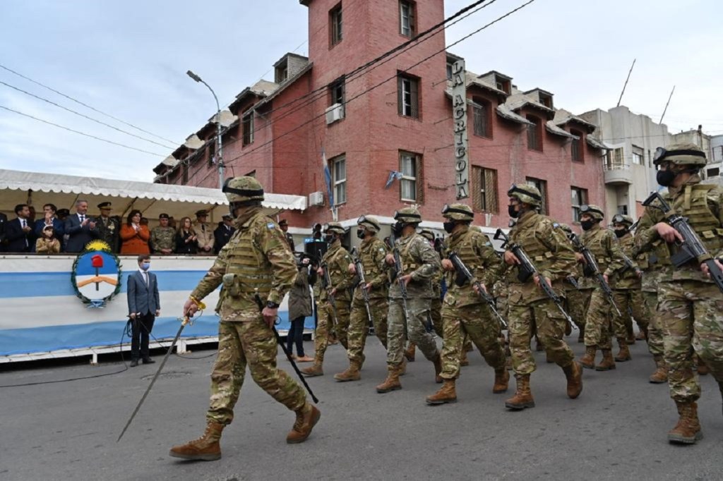 #CHUBUT | DESFILE POR LOS 40 AÑOS DE LA GESTA DE&nbsp;MALVINAS