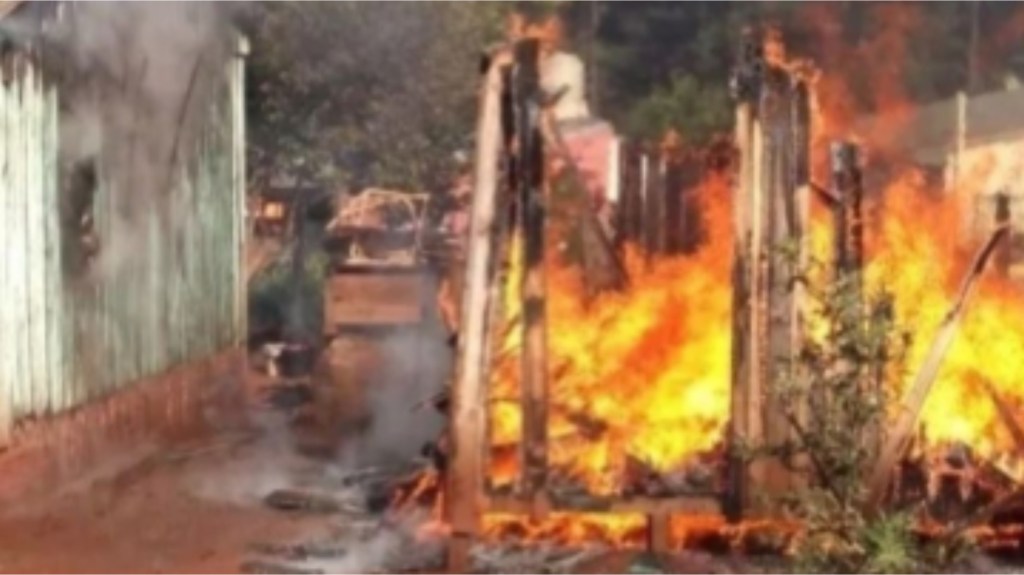 #TRAGEDIA | NENE DE 5 AÑOS MURIÓ EN UN INCENDIO QUE PROVOCÓ MIENTRAS JUGABA CON UN ENCENDEDOR JUNTO A SUS&nbsp;HERMANITOS