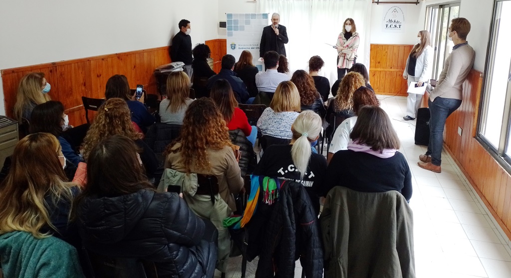 #SALUD | Entrega de indumentaria a Trabajadores Comunitarios de Salud en Terreno de todo&nbsp;Chubut