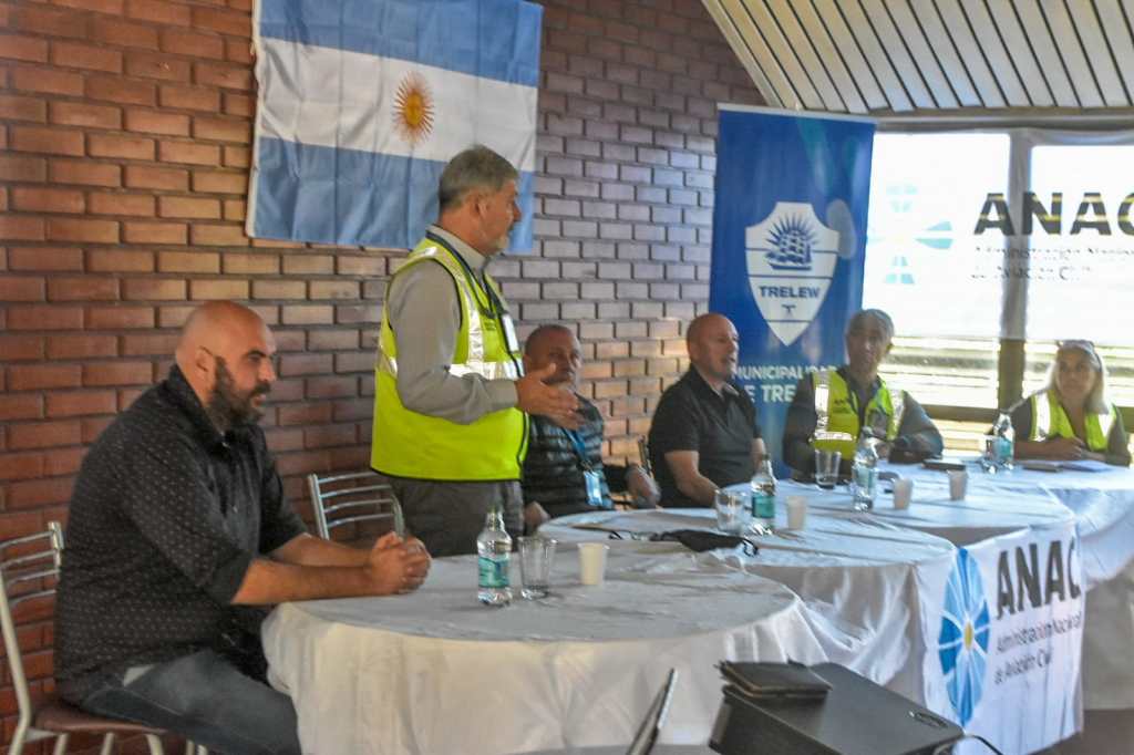 #TRELEW | Más de 100 personas en un simulacro de evacuación en el&nbsp;Aeropuerto