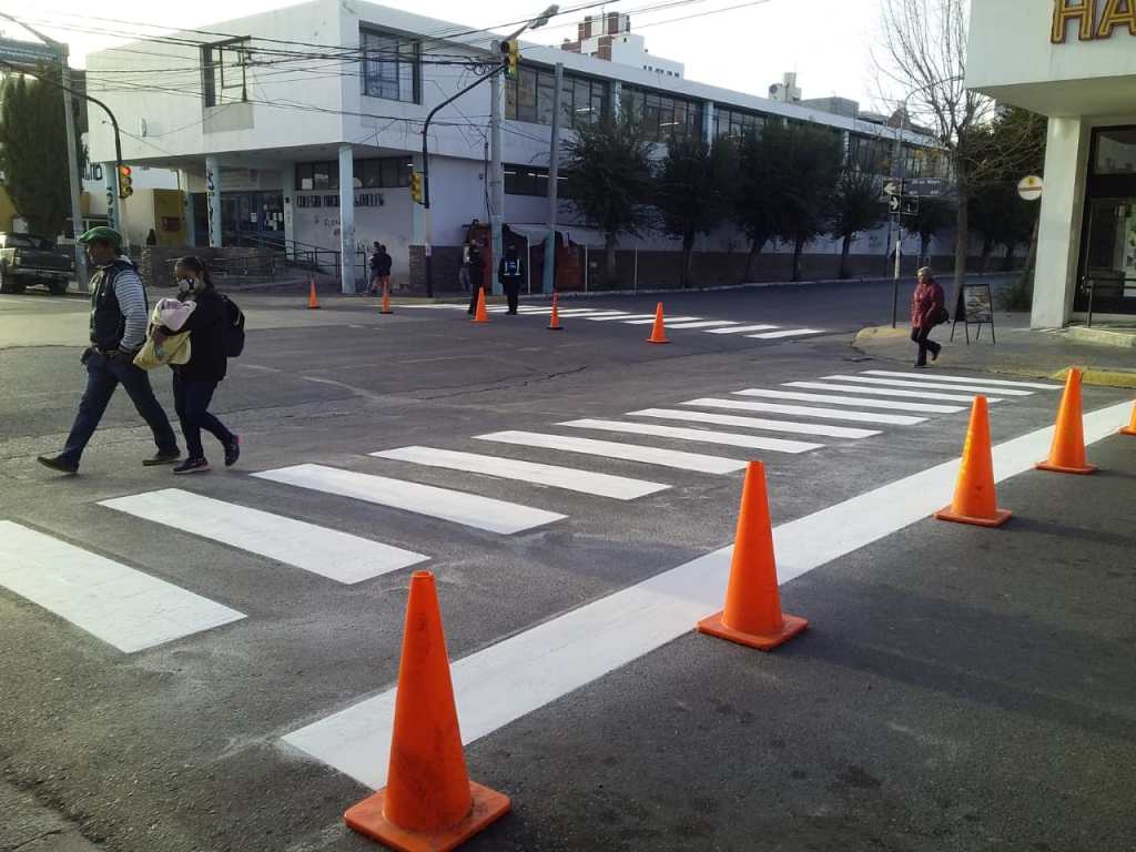#TRELEW | Tareas de limpieza, poda, conservación vial y demarcación&nbsp;horizontal