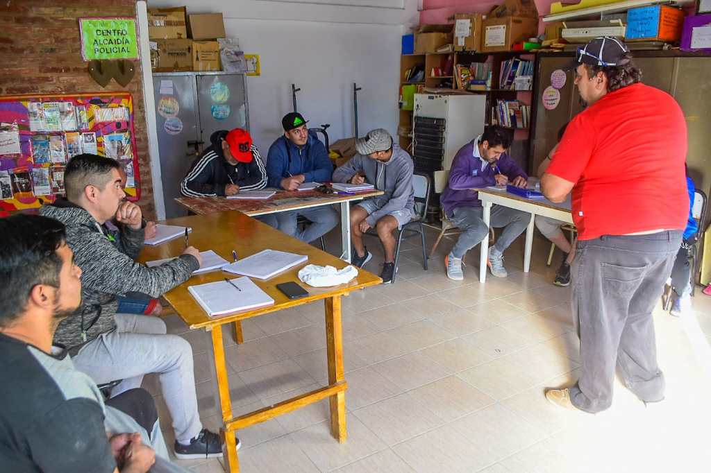 #TRELEW | Curso de Carpintería para internos de la Alcaidía 