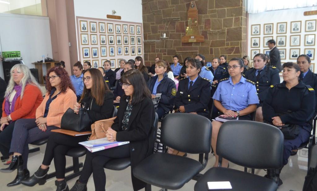 #CHUBUT | La Policía se capacita en temáticas de&nbsp;género