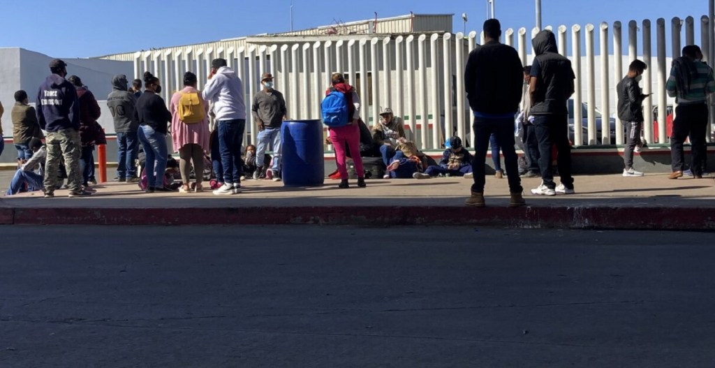 #MUNDO | EEEU anulará la medida que acelera la expulsión de migrantes irregulares por la&nbsp;pandemia