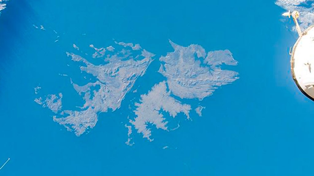 #ENCUESTA | LA MAYORÍA DE LOS BRITÁNICOS ESTÁ A FAVOR DE LA SOBERANÍA ARGENTINA SOBRE&nbsp;MALVINAS