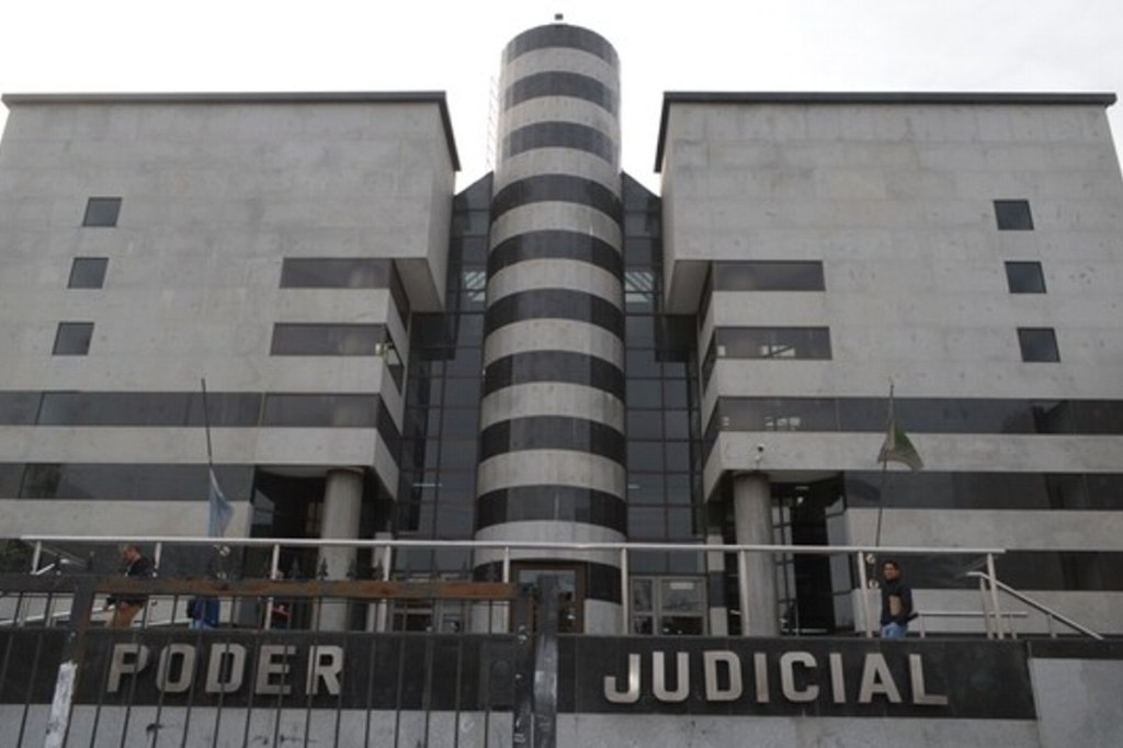 #JUSTICIA | VIOLÓ A SU HIJA Y LA NIETA DE UN AMIGO Y LE DIERON 13 AÑOS DE&nbsp;CÁRCEL