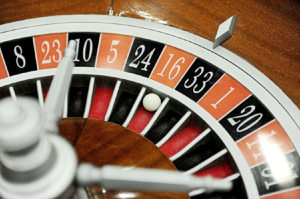 #PAÍS | Suspenden decisión de habilitar tarjetas de débito en bingos, casinos e&nbsp;hipódromos