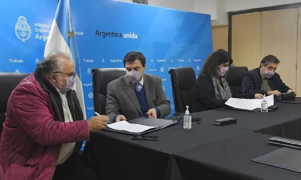 #BOLSILLO | Los gremios estatales discuten hoy una compensación&nbsp;paritaria