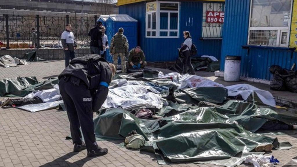 #GUERRA | AL MENOS 39 MUERTOS POR UN SUPUESTO ATAQUE RUSO A UNA ESTACIÓN DE TRENES&nbsp;UCRANIANA