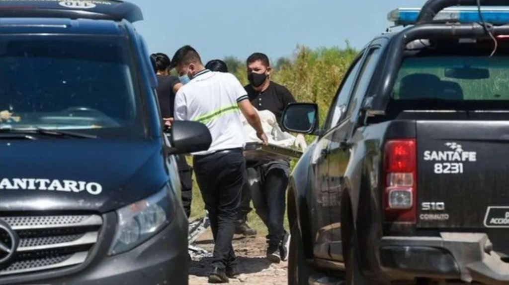 SICARIOS ASESINARON A TIROS UNA PAREJA Y SU HIJA DE 6&nbsp;AÑOS