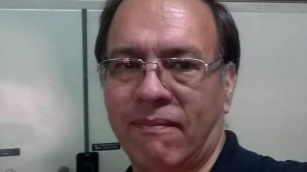 #POLICIALES | ACOMPAÑÓ A SU HIJO A TOMAR EL COLECTIVO Y DOS MOTOCHORROS LO MATARON A&nbsp;BALAZOS