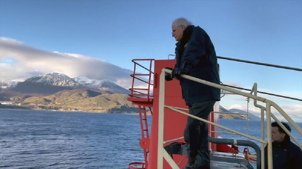Veteranos del crucero General Belgrano homenajearon al buque en el sitio de su&nbsp;hundimiento