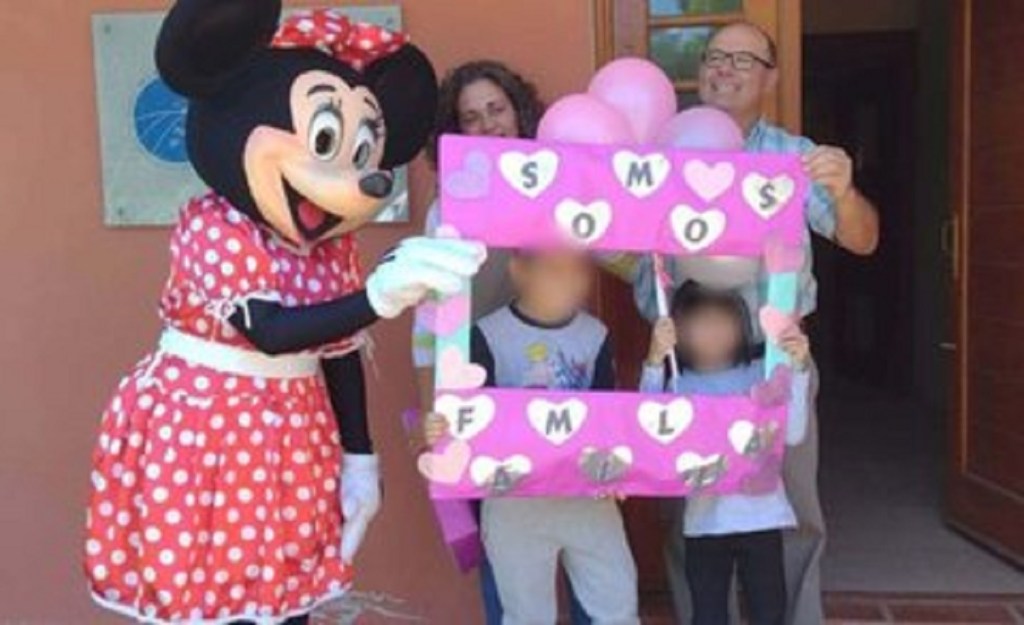 El juez que comunicó a una niña su adopción a través de un cuento, fue nominado a un&nbsp;premio