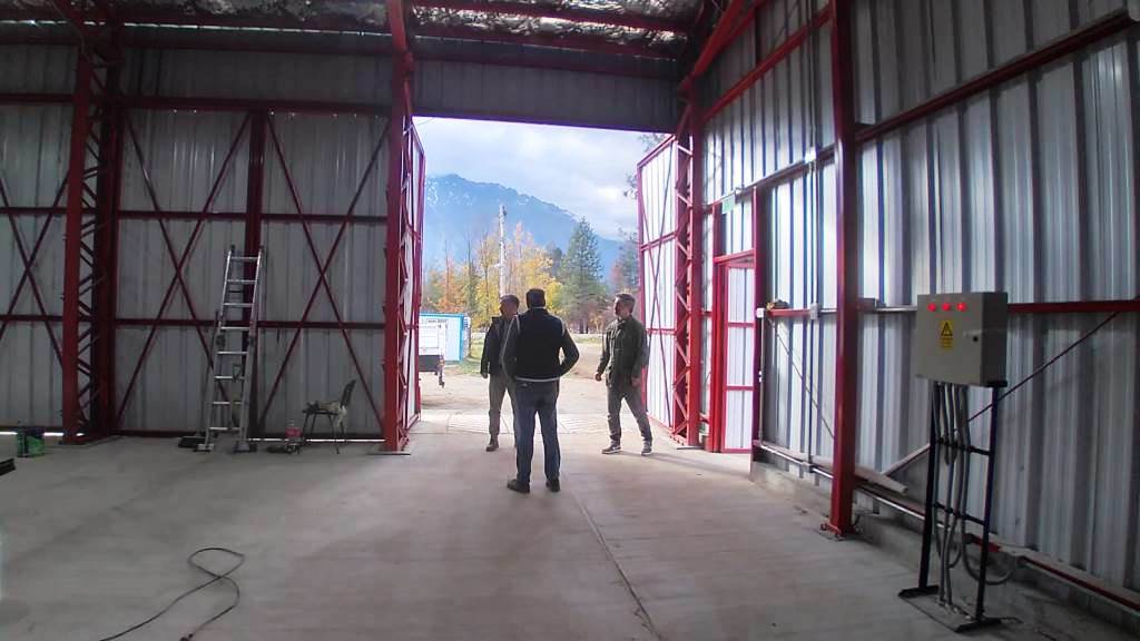 Desmalezan 200 km de líneas&nbsp;eléctricas