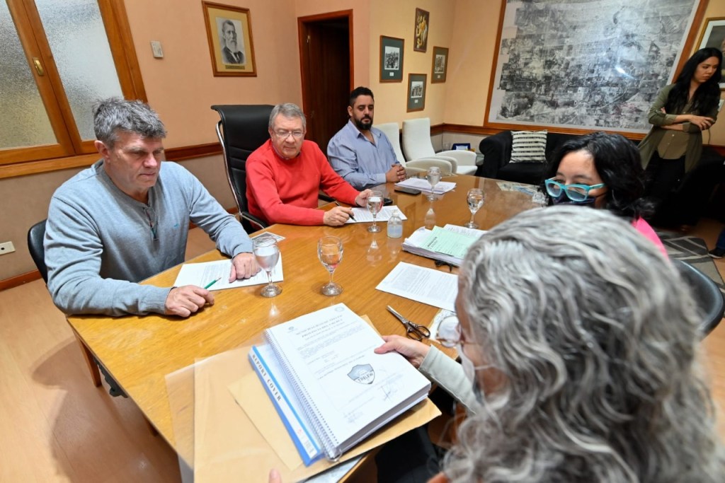 Obras de pavimento para tres barrios de&nbsp;Trelew