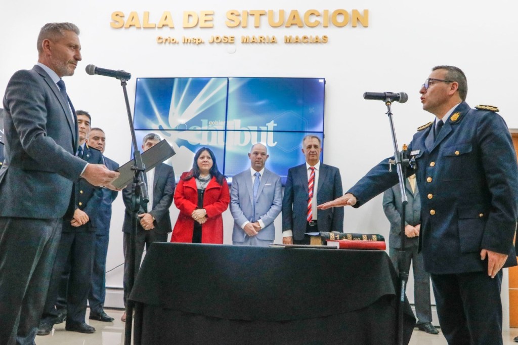Asumió el nuevo jefe de la Policía del Chubut, César&nbsp;Brandt