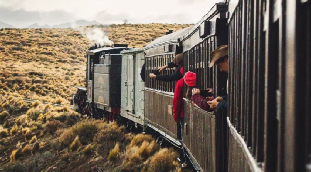 “La Trochita” volvió a unir Chubut con Río&nbsp;Negro