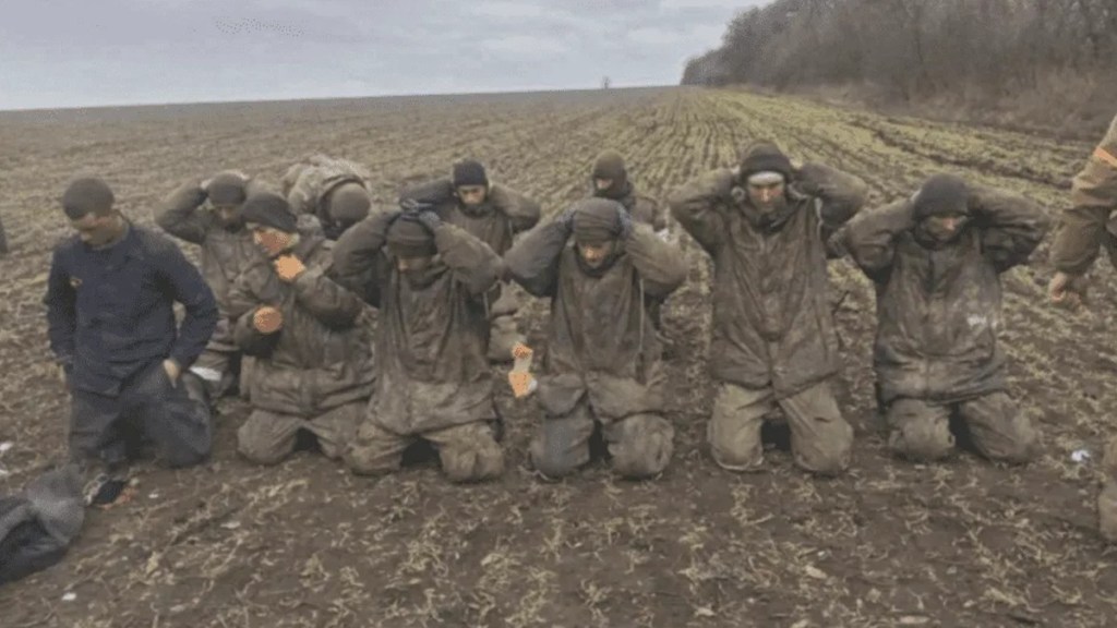 AUDIO ESCALOFRIANTE: SOLDADO RUSO LE DESCRIBE A SU MADRE LAS MACABRAS TORTURAS QUE LES PRACTICAN A LOS&nbsp;UCRANIANOS
