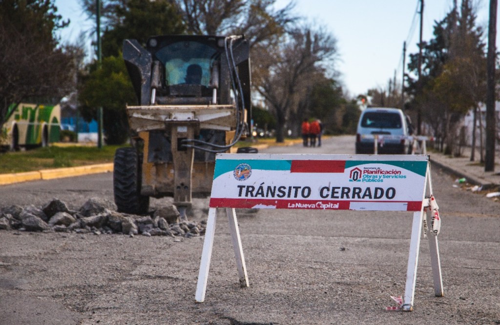 Continúan los trabajos de mejoramiento de la Avenida 9 de Julio   