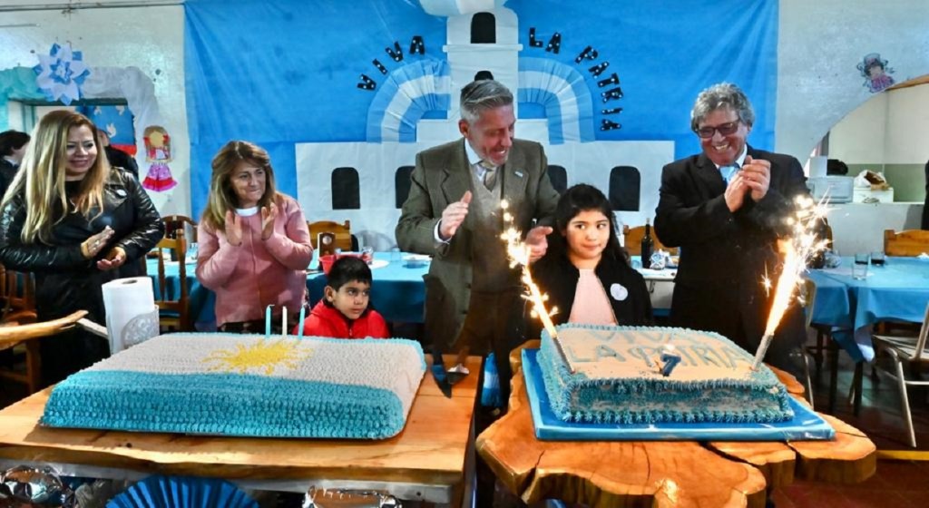 212° Aniversario de la Revolución de Mayo en Ricardo&nbsp;Rojas