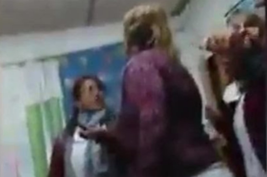 Una maestra jardinera recibió una brutal golpiza de una madre a la que había denunciado por maltrato&nbsp;infantil