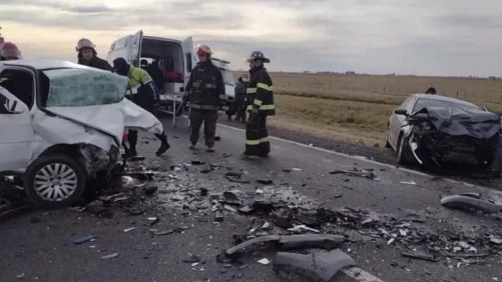 Tragedia: dos muertos en violento choque frontal en Ruta&nbsp;3