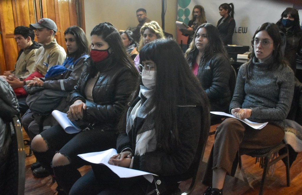 Jóvenes de Trelew tendrán capacitación y entrenamiento&nbsp;laboral