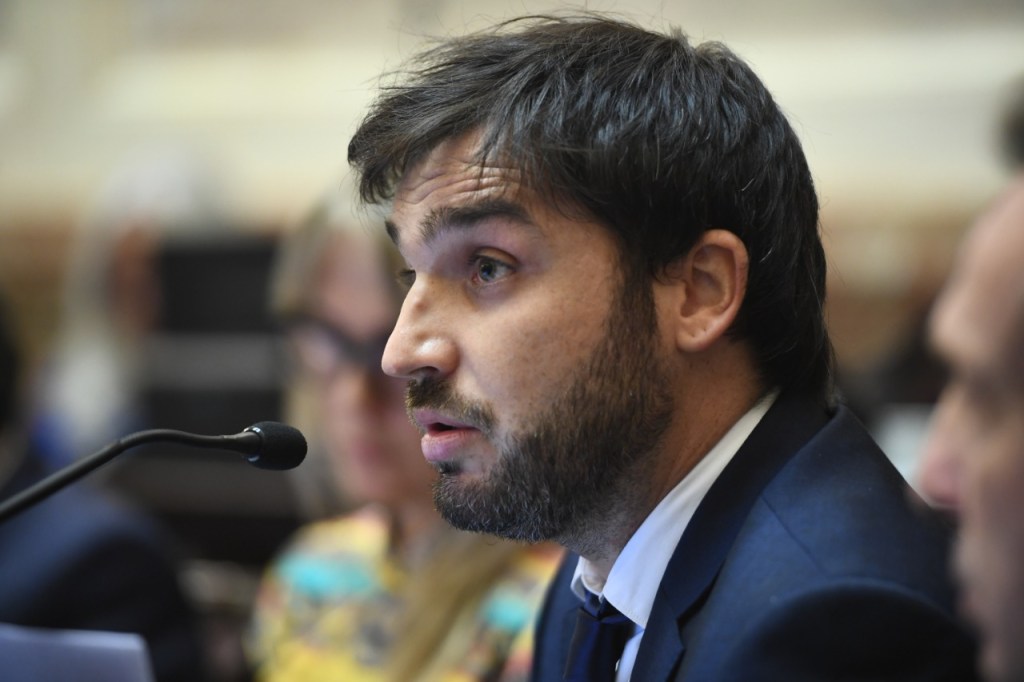 Torres: «No puede haber un condenado por violación libre en Chubut: tiene que estar&nbsp;preso»