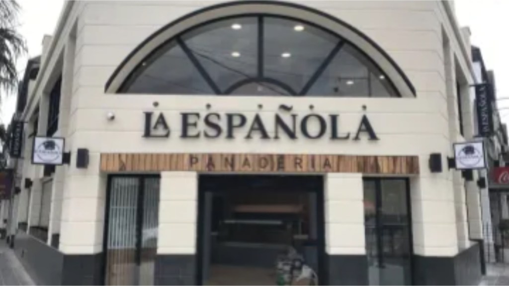 Trabajaba en una panadería, su jefe la llevó engañada al fondo del local y abusó sexualmente de ella: “Me arruinó la&nbsp;vida”