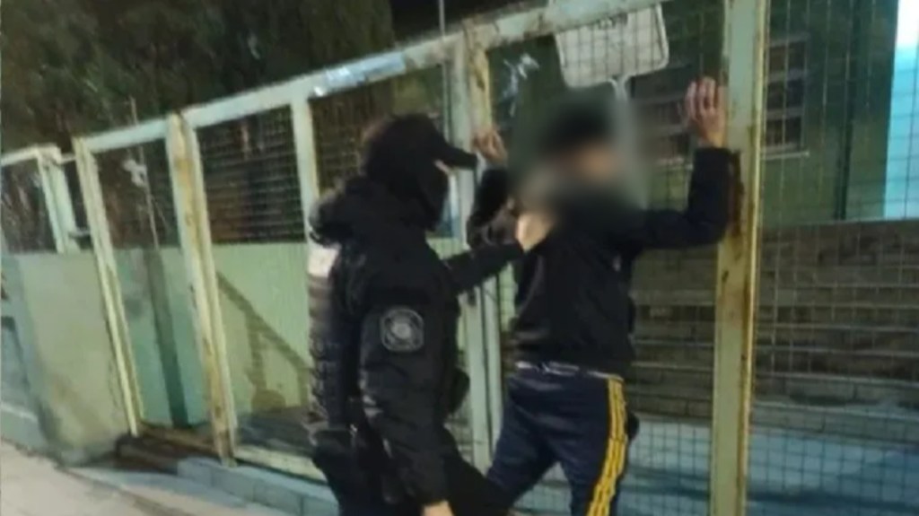 Se quejó porque lo escupieron y lo mataron a&nbsp;golpes