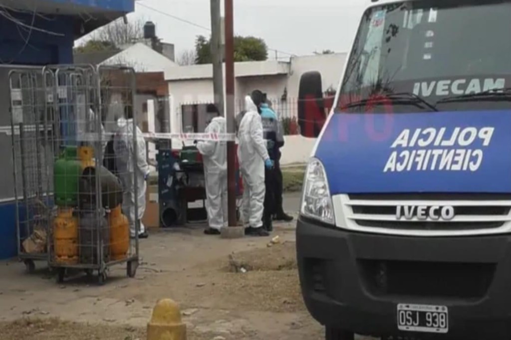 Horror: mató de un tiro en la cabeza a su ex, prendió fuego el almacén donde trabajaba y se quiso&nbsp;suicidar
