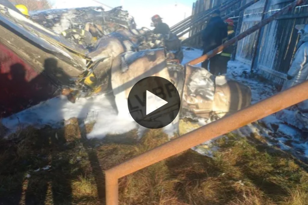 Video: cuatro muertos al estrellarse un avión sanitario en Tierra del&nbsp;Fuego