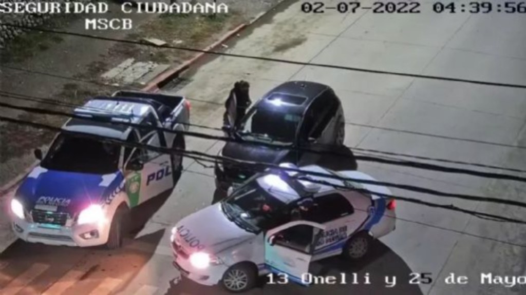Vio a su ex con otra mujer y los&nbsp;atropelló
