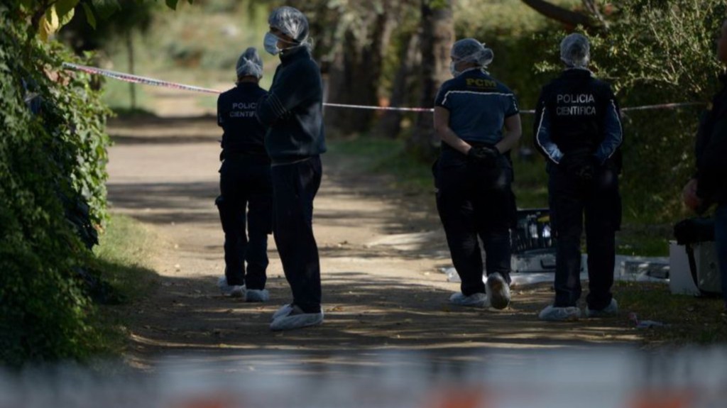 Lo mataron a puñaladas mientras jugaba a la pelota en una&nbsp;finca