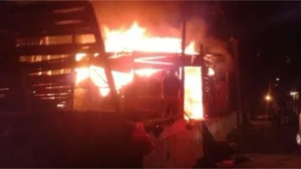 Tragedia: una joven pareja y su beba de 8 meses murieron carbonizados al incendiarse su casa por un&nbsp;caloventor
