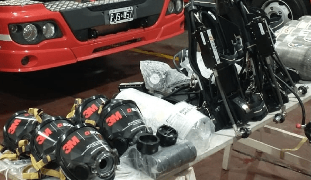 BOMBEROS DE MADRYN COMPRARON EQUIPAMIENTO DE&nbsp;PROTECCIÓN