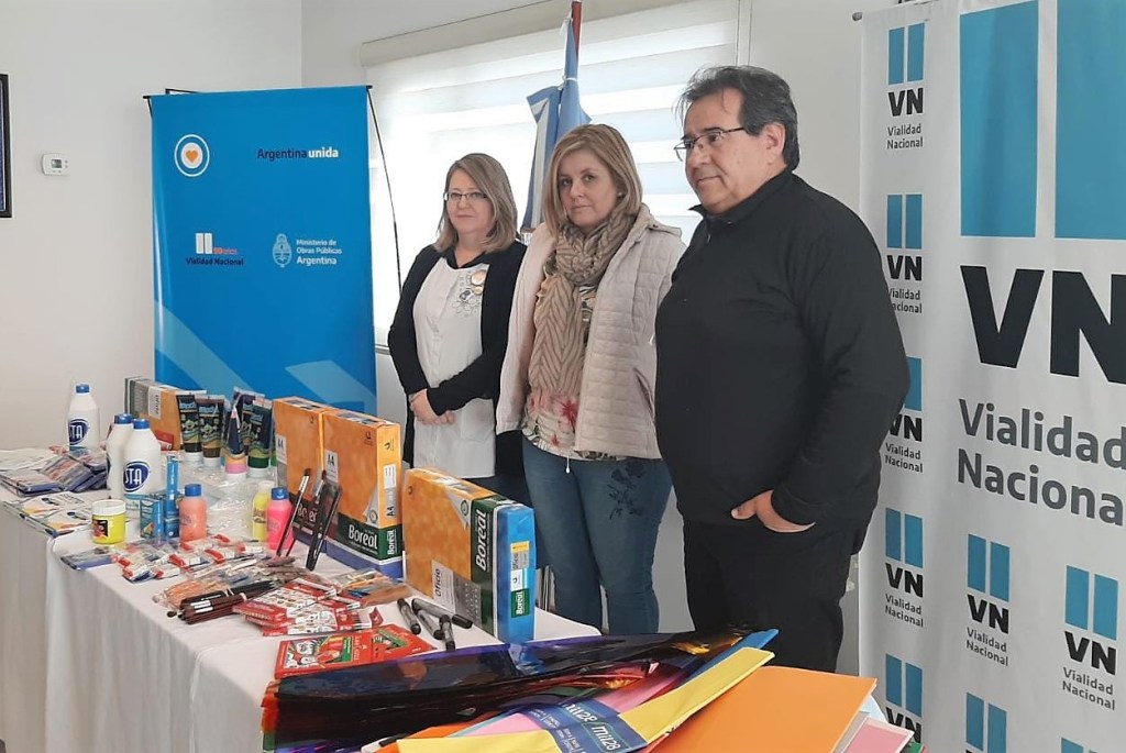VIALIDAD NACIONAL ENTREGÓ MATERIALES ESCOLARES A ESCUELA&nbsp;HOSPITALARIA