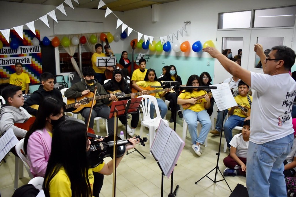La Orquesta Municipal «Andrés Chazarreta» cerró la primera parte del año con un&nbsp;concierto