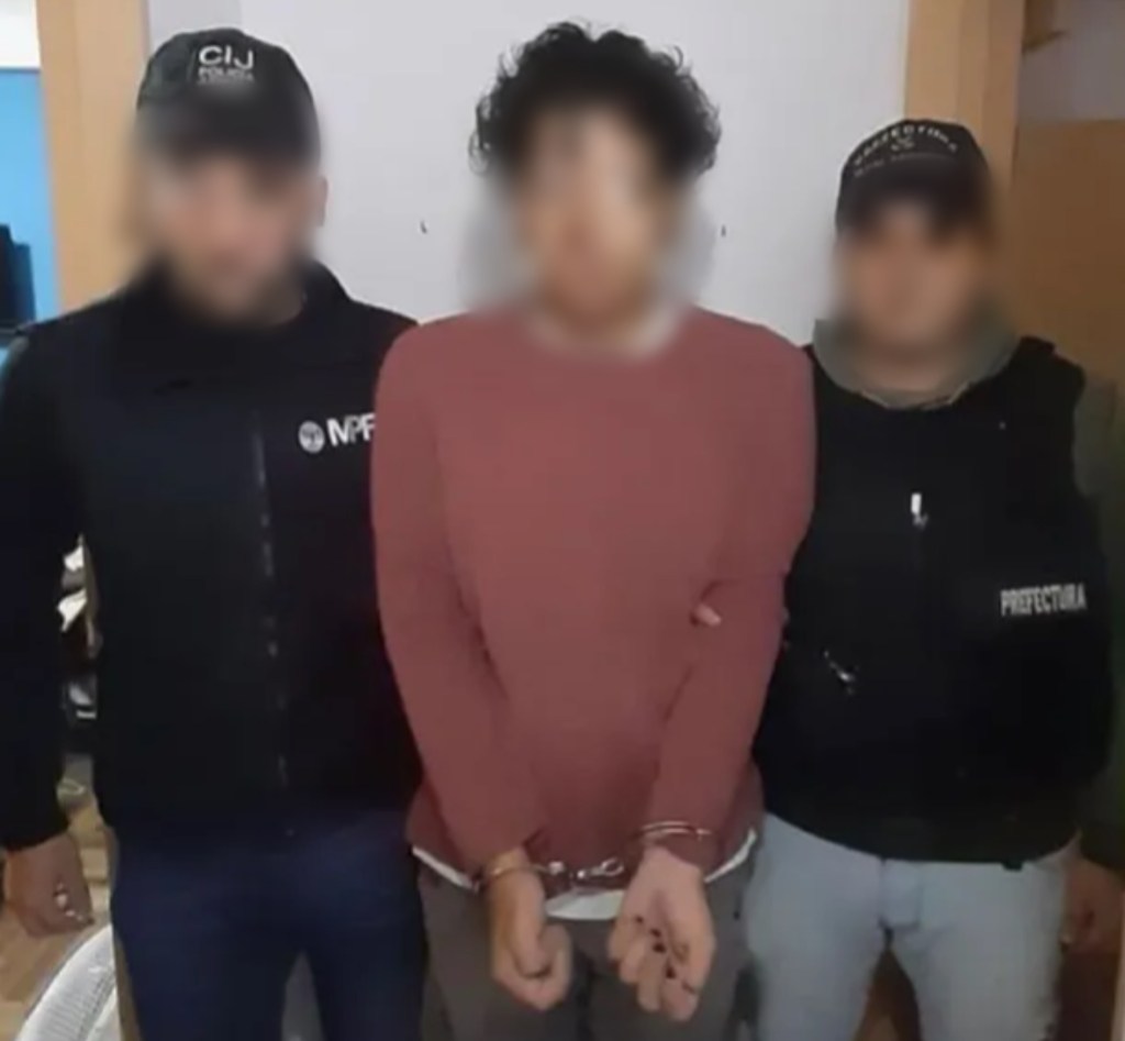 Horror: violaba a su sobrina de 8 y se filmaba&nbsp;abusándola