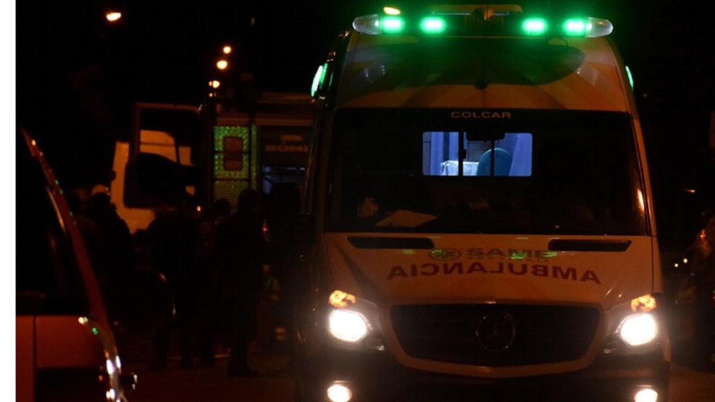 Quiso esquivar a una pareja que se peleaba en la calle, perdió el control de la moto y&nbsp;murió