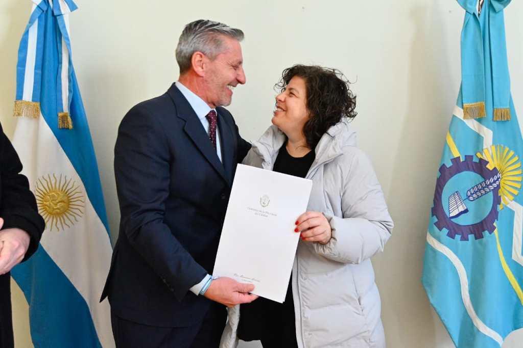 Arcioni recibió a la ministra Carla Vizzotti en Comodoro Rivadavia