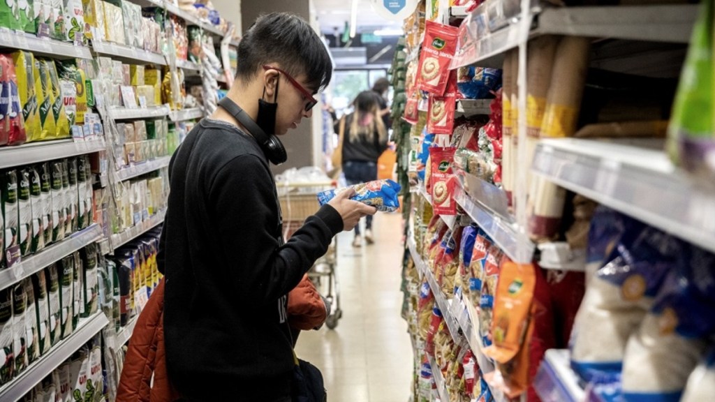 El precio de la Canasta Básica Alimentaria aumentó 6,3 % en julio, según el&nbsp;Indec
