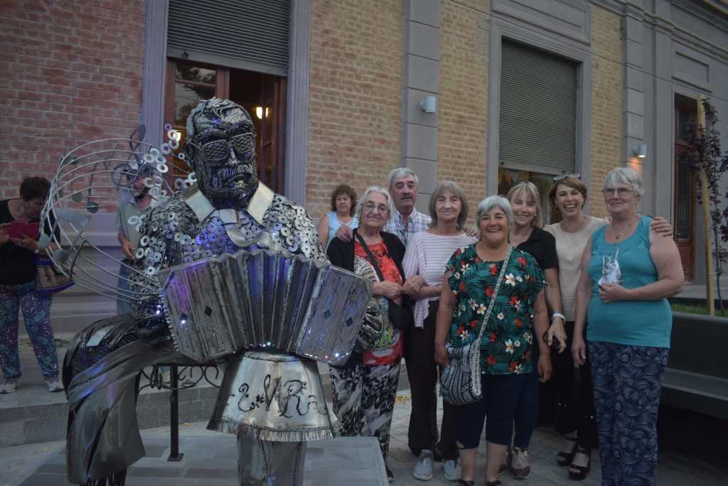 Dolavon sigue vibrando con los acordes de&nbsp;Melvin
