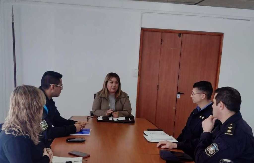 La Policía del Chubut realizarán actividades con los estudiantes de Playa&nbsp;Unión