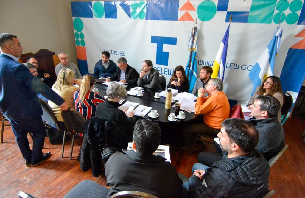 Yauhar: “El Concejo tratará mañana el expediente de la Empresa El&nbsp;22”