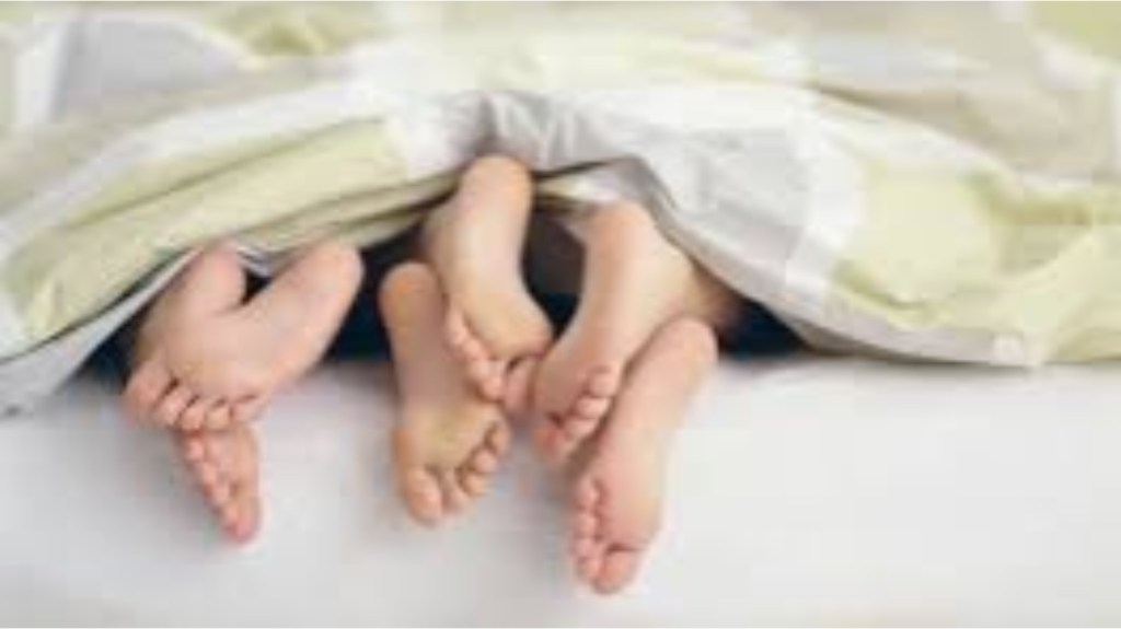 Un hombre interrumpió a los tiros un trío sexual en el que participaba su&nbsp;novia