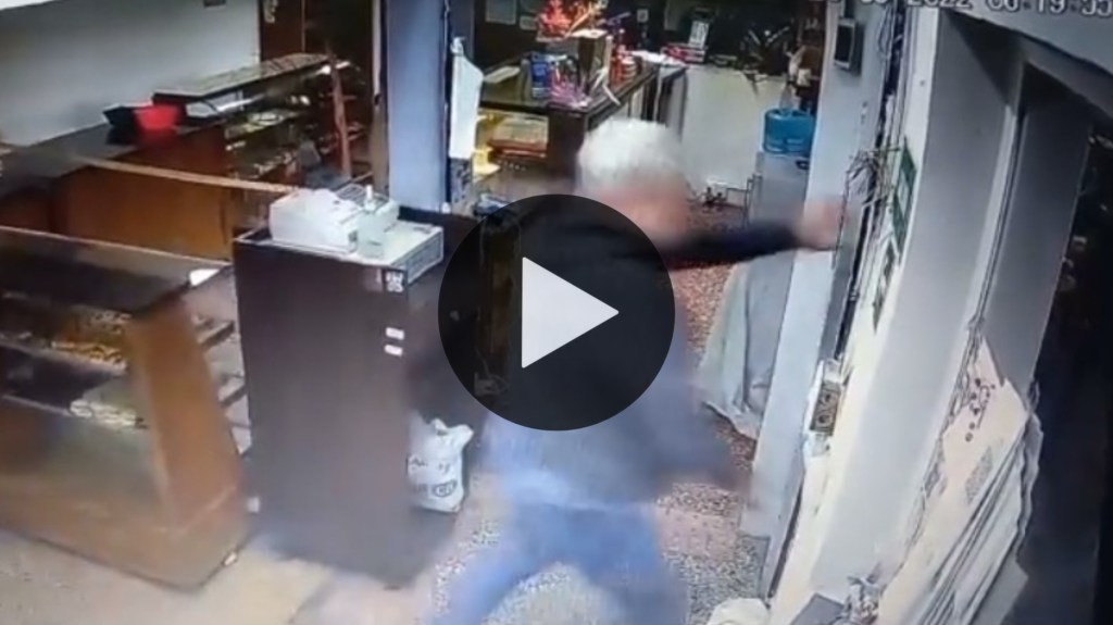 Video: así persiguió a su expareja en una panadería, la asesinó de dos tiros y luego se&nbsp;suicidó