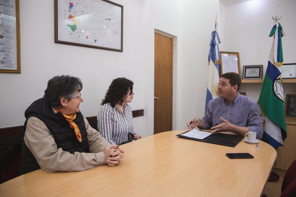 Biss firmó con Camuzzi un convenio para instalar&nbsp;“Ecoceniceros”