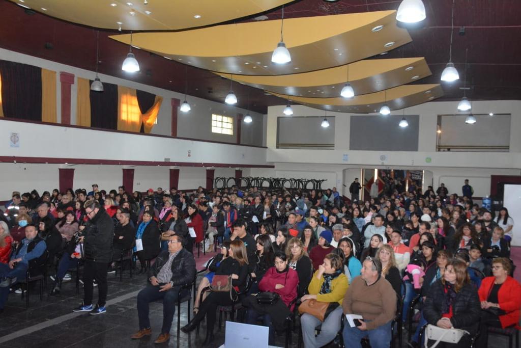 Trelew entregó más de 300 certificados de cursos de formación&nbsp;laboral